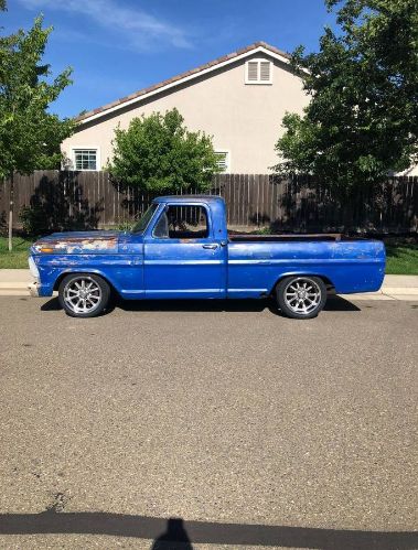 Unknown-F-100-1968-Blue