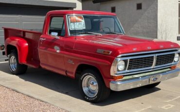 Unknown-F-100-1970-Red-5