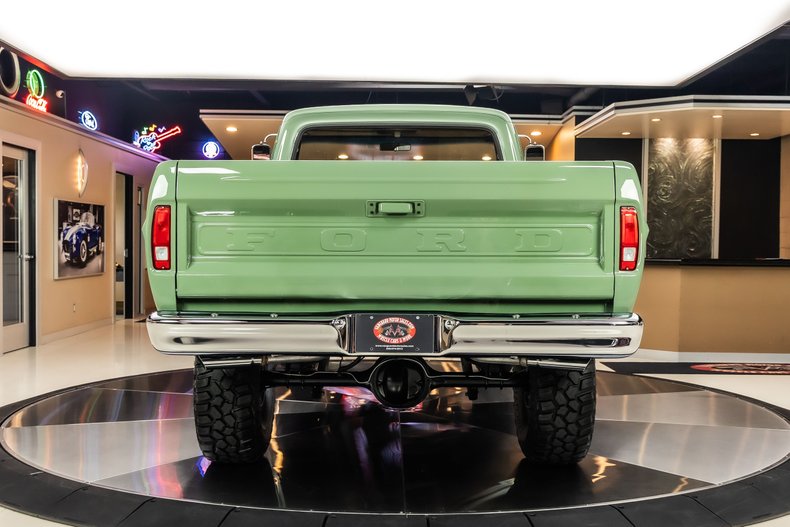 Unknown-F-100-1971-Boxwood-Green-20