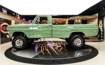 Unknown-F-100-1971-Boxwood-Green-24