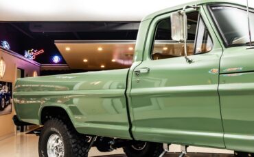 Unknown-F-100-1971-Boxwood-Green-27