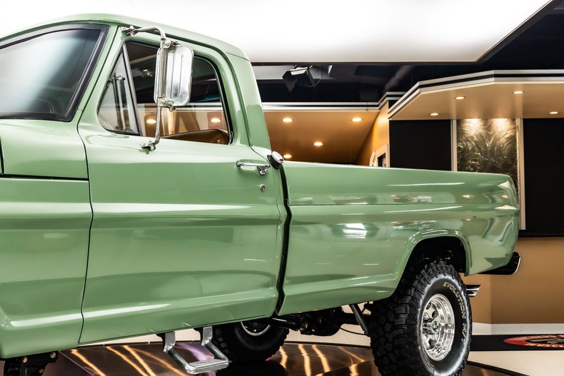 Unknown-F-100-1971-Boxwood-Green-35