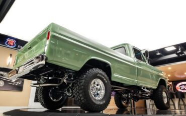 Unknown-F-100-1971-Boxwood-Green-44