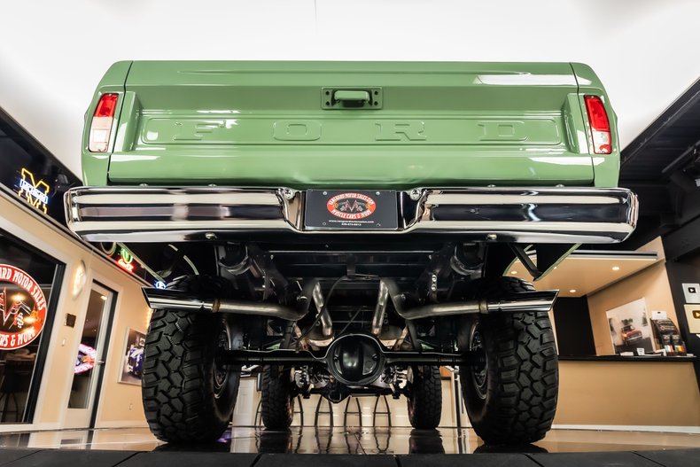 Unknown-F-100-1971-Boxwood-Green-45