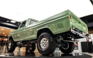 Unknown-F-100-1971-Boxwood-Green-46