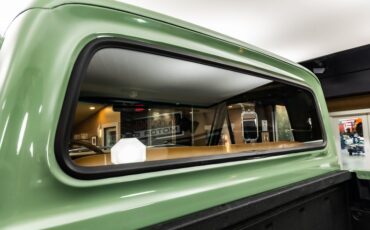 Unknown-F-100-1971-Boxwood-Green-5