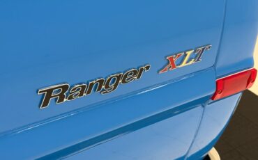 Unknown-F-100-1972-Grabber-Blue-Saddle-17