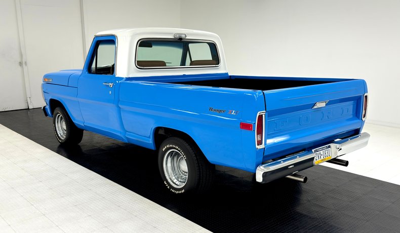 Unknown-F-100-1972-Grabber-Blue-Saddle-2