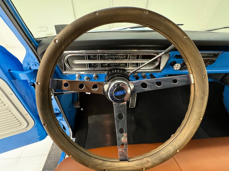 Unknown-F-100-1972-Grabber-Blue-Saddle-35