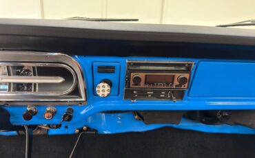 Unknown-F-100-1972-Grabber-Blue-Saddle-38