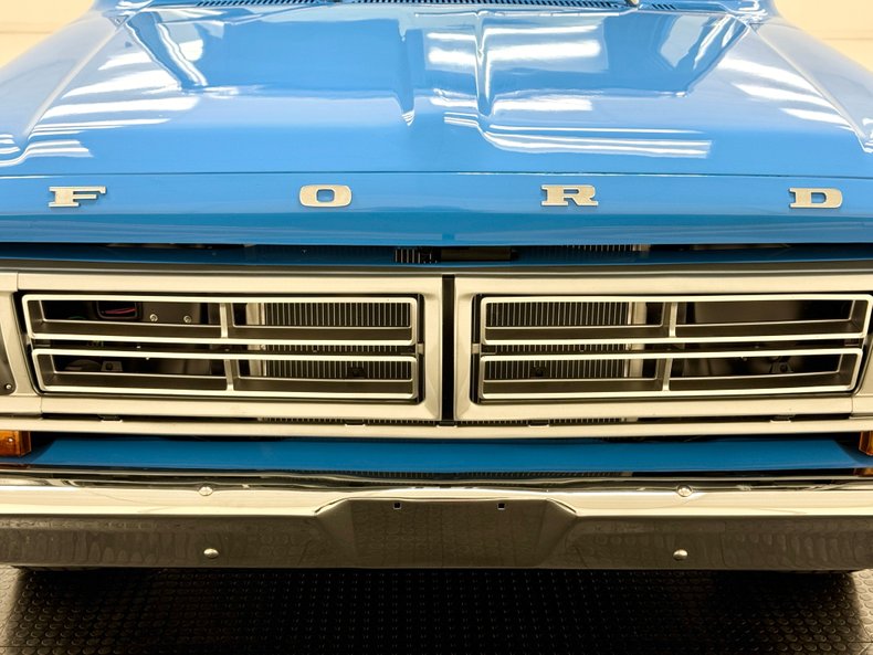 Unknown-F-100-1972-Grabber-Blue-Saddle-8