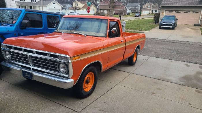 Unknown-F-100-1973-Orange-8