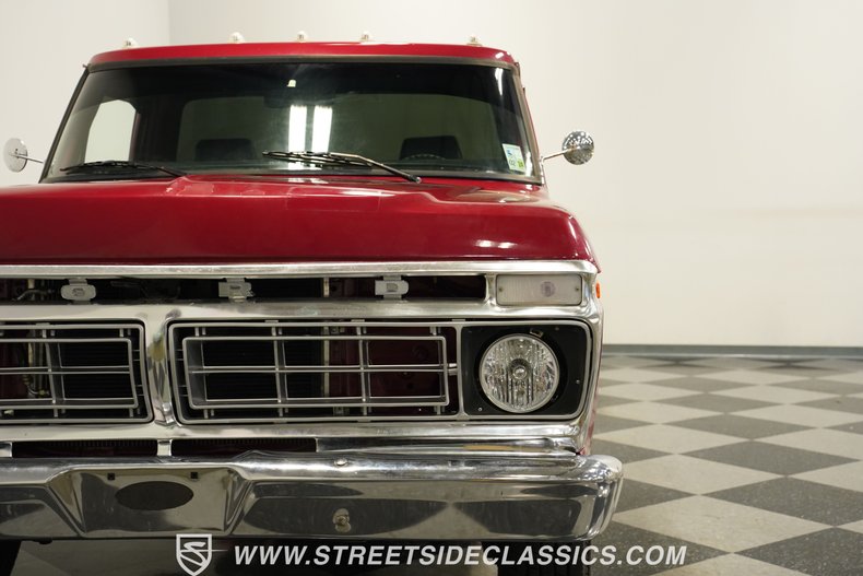 Unknown-F-350-1974-Maroon-Black-26