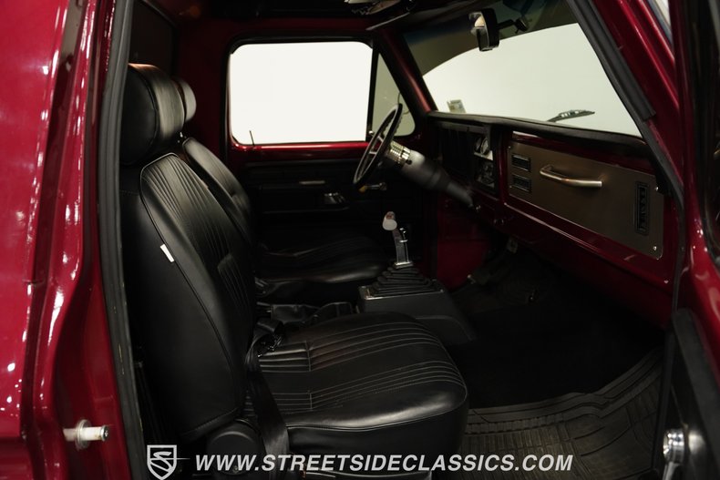 Unknown-F-350-1974-Maroon-Black-3