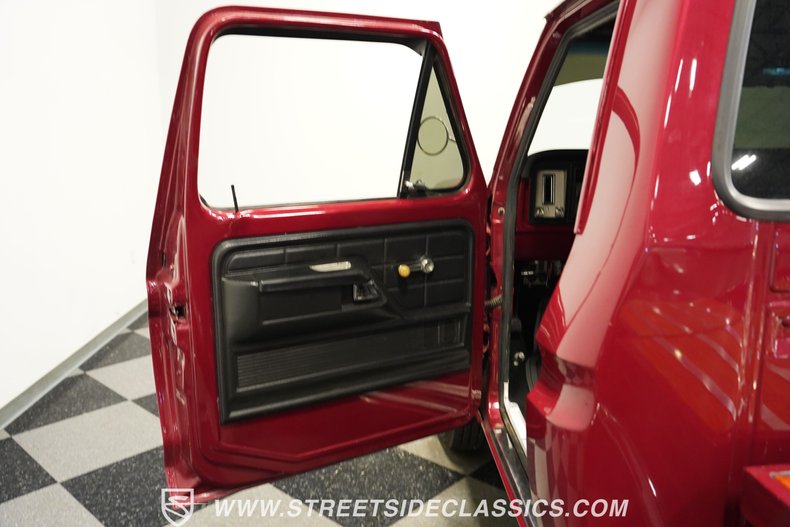Unknown-F-350-1974-Maroon-Black-41