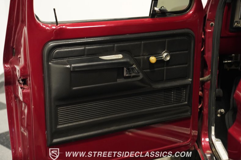 Unknown-F-350-1974-Maroon-Black-42