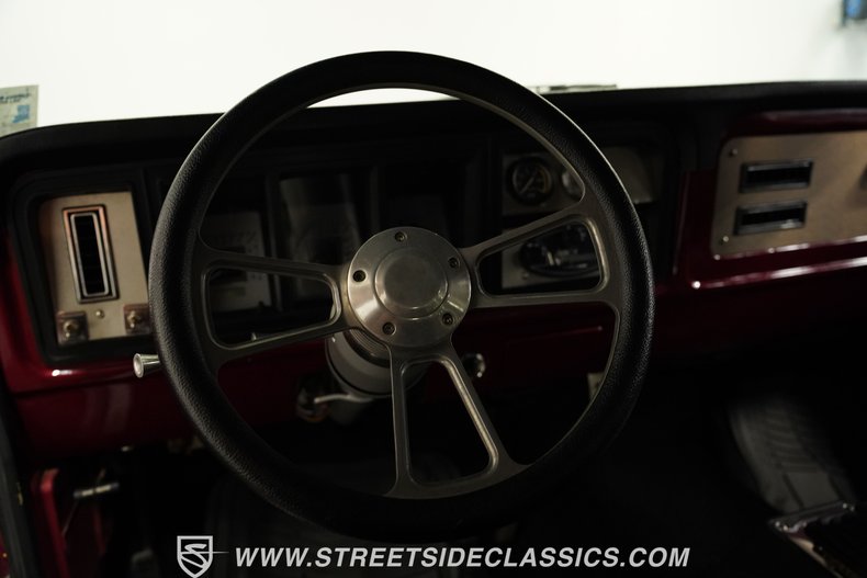 Unknown-F-350-1974-Maroon-Black-44