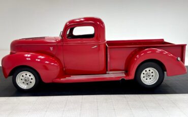 Unknown-F1-1941-Red-Black