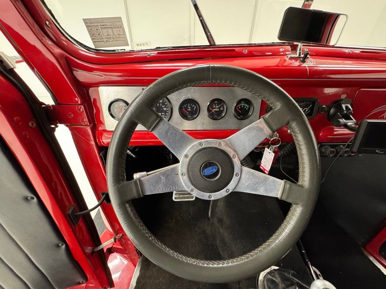 Unknown-F1-1941-Red-Black-39