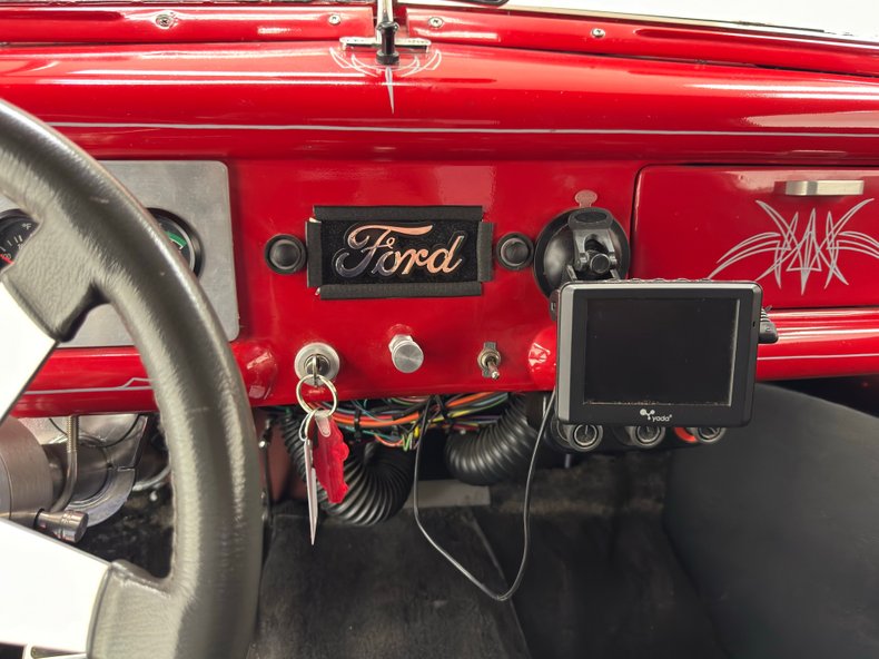 Unknown-F1-1941-Red-Black-42