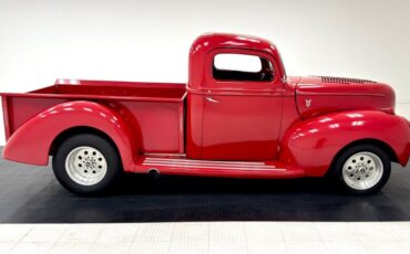 Unknown-F1-1941-Red-Black-5