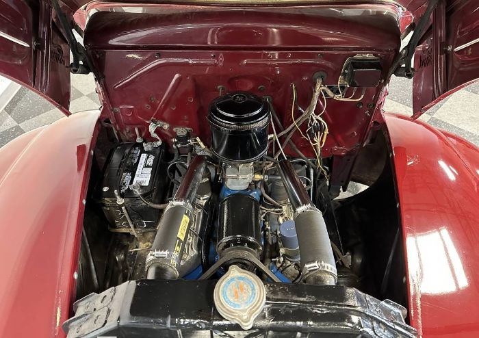 Unknown-F1-1946-Maroon-18