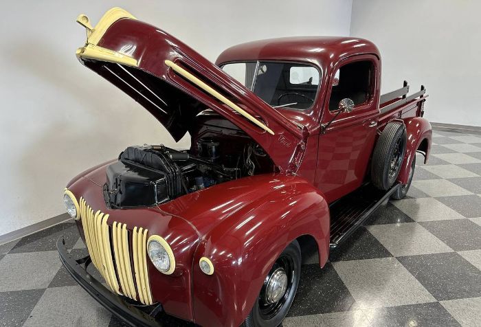 Unknown-F1-1946-Maroon-20
