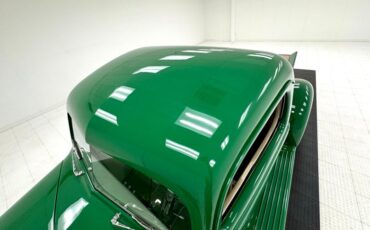 Unknown-F1-1947-Medium-Green-Ivory-15