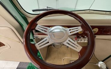 Unknown-F1-1947-Medium-Green-Ivory-43