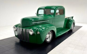 Unknown-F1-1947-Medium-Green-Ivory-5