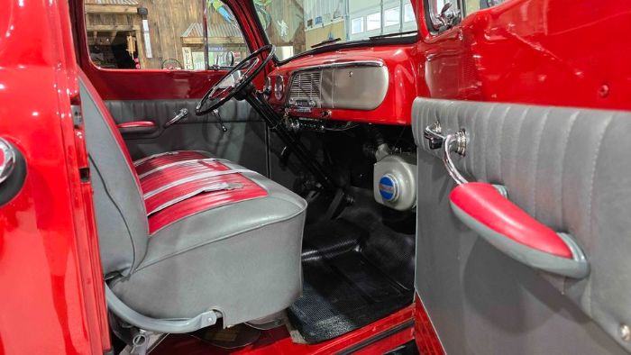 Unknown-F1-1951-Vermillion-Red-2