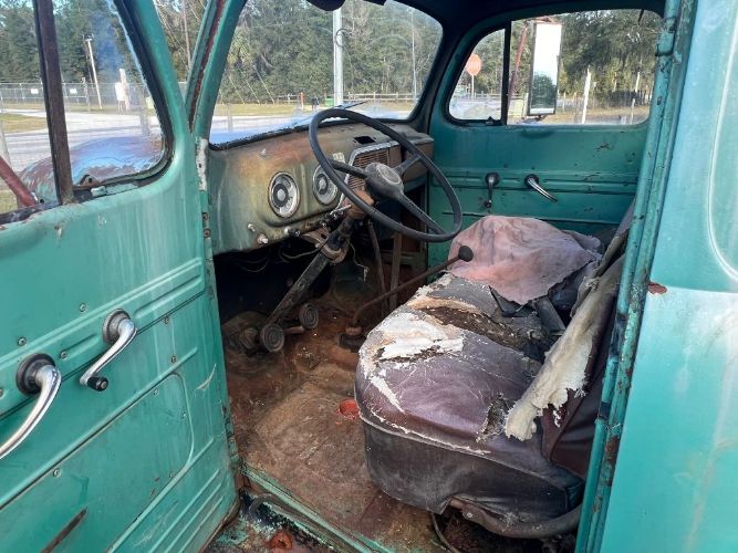 Unknown-F6-1952-Green-Black-7