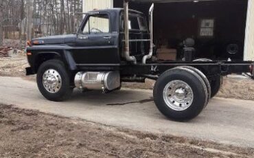 Unknown-F750-1971-Black-2