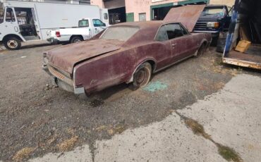 Unknown-F85-1966-Burgundy-Black-2