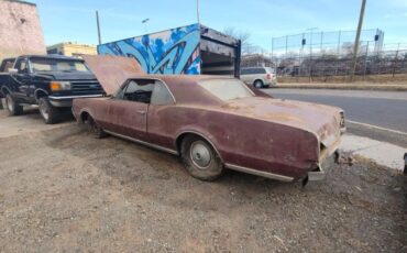 Unknown-F85-1966-Burgundy-Black