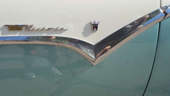 Unknown-Fairlane-1955-18