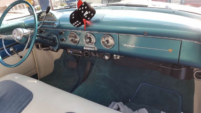 Unknown-Fairlane-1955-19