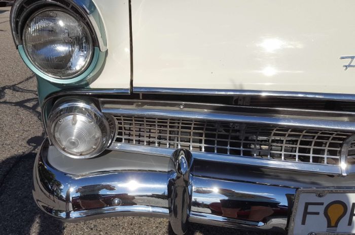 Unknown-Fairlane-1955-21