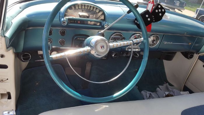 Unknown-Fairlane-1955-27