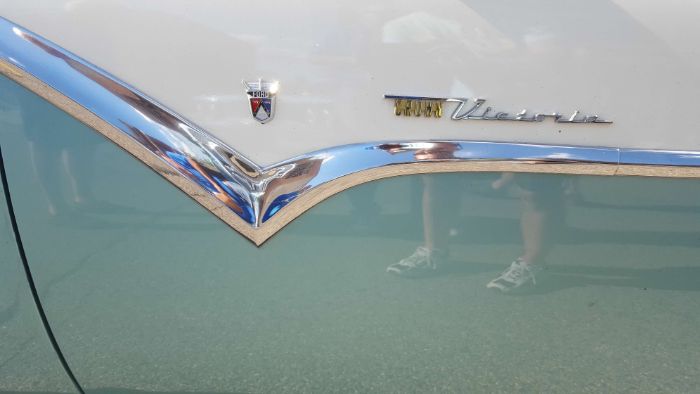 Unknown-Fairlane-1955-28