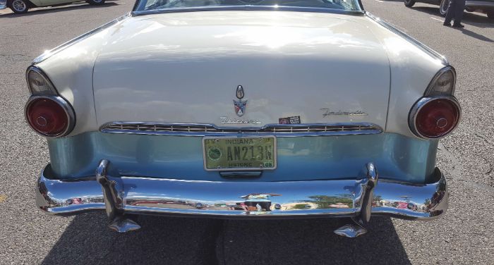 Unknown-Fairlane-1955-9