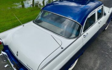 Unknown-Fairlane-1955-Blue-White-Blue-13