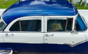 Unknown-Fairlane-1955-Blue-White-Blue-14