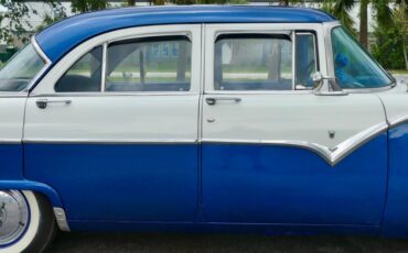Unknown-Fairlane-1955-Blue-White-Blue-16