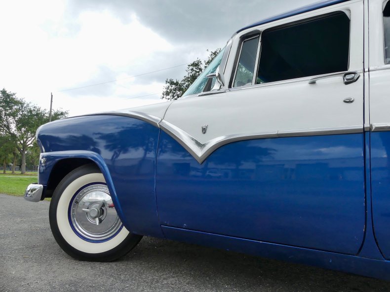 Unknown-Fairlane-1955-Blue-White-Blue-21