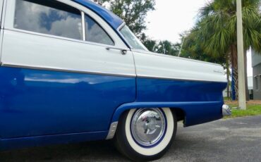 Unknown-Fairlane-1955-Blue-White-Blue-22