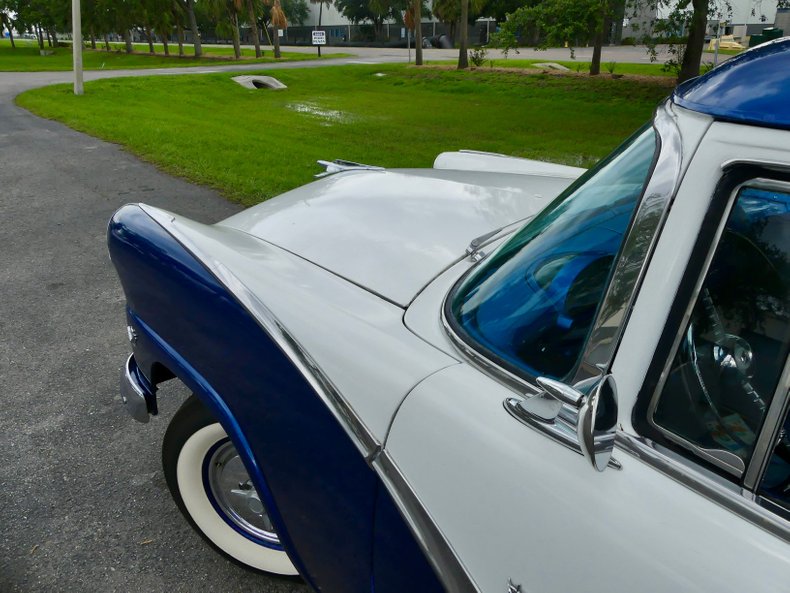 Unknown-Fairlane-1955-Blue-White-Blue-23