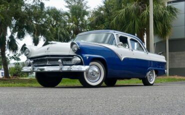 Unknown-Fairlane-1955-Blue-White-Blue-30