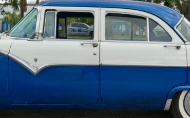 Unknown-Fairlane-1955-Blue-White-Blue-4