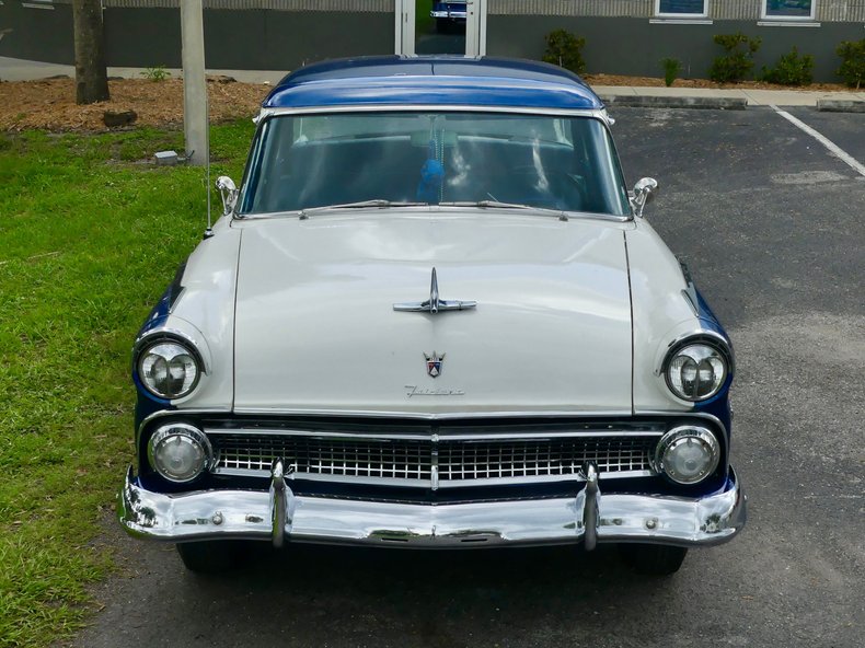 Unknown-Fairlane-1955-Blue-White-Blue